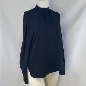 H&M pullover blouse
